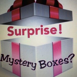 JEANS !!! 3 pairs of jeans /capris for $18